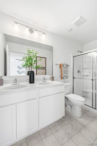 9043 Wilkie Station Street, St Charles, MO 63301