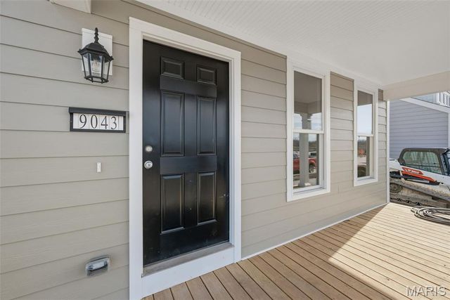 9043 Wilkie Station Street, St Charles, MO 63301