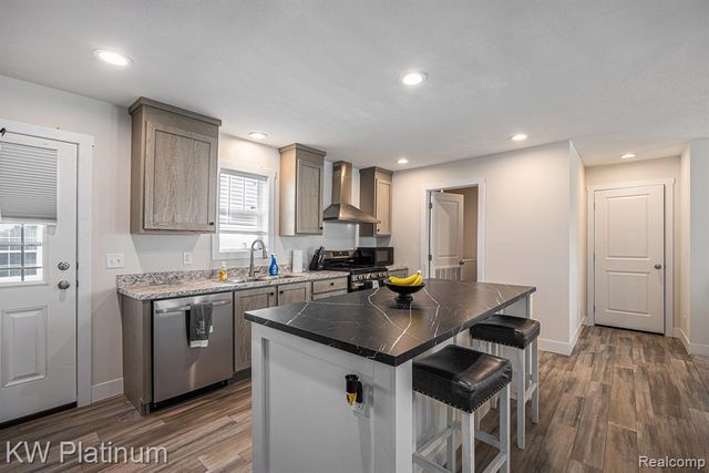 37723 Sandstone Trail, New Haven, MI 48048