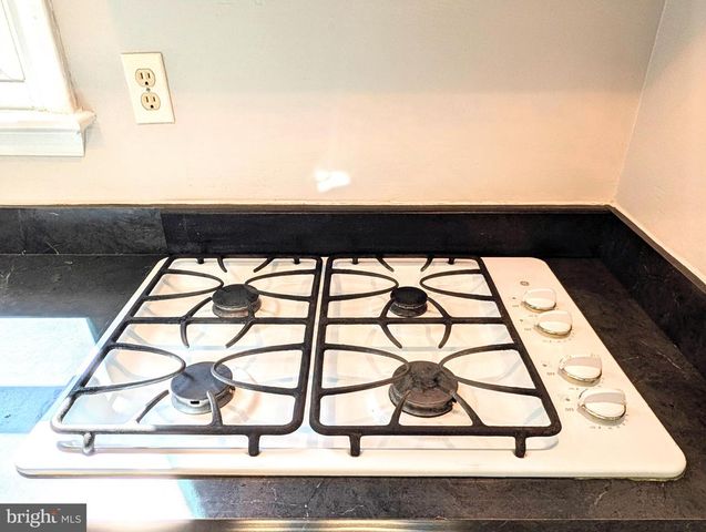 5725 NEVADA ST, College Park, MD 20740