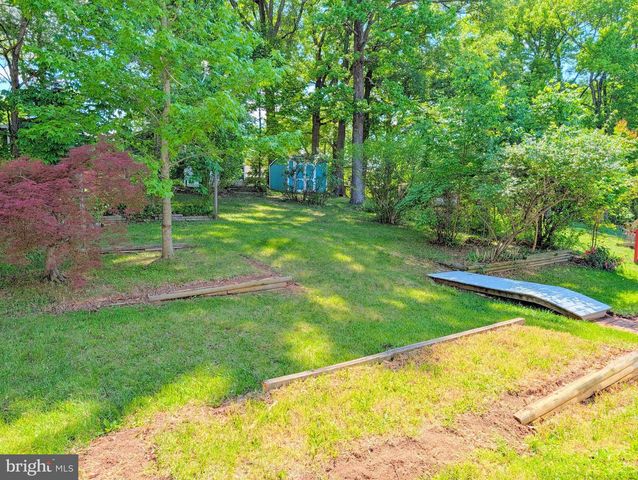 5725 NEVADA ST, College Park, MD 20740