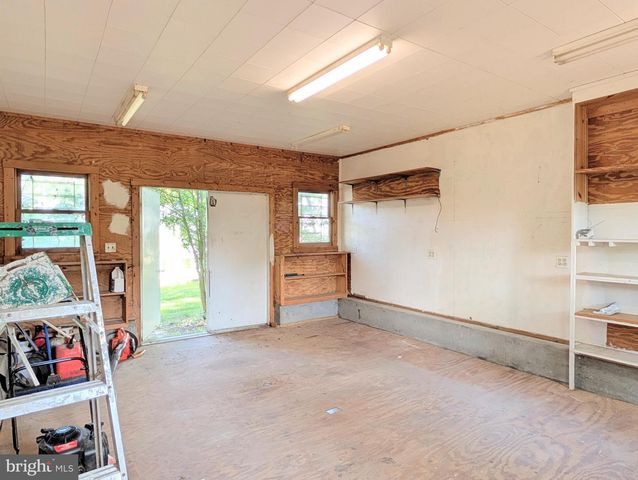 5725 NEVADA ST, College Park, MD 20740