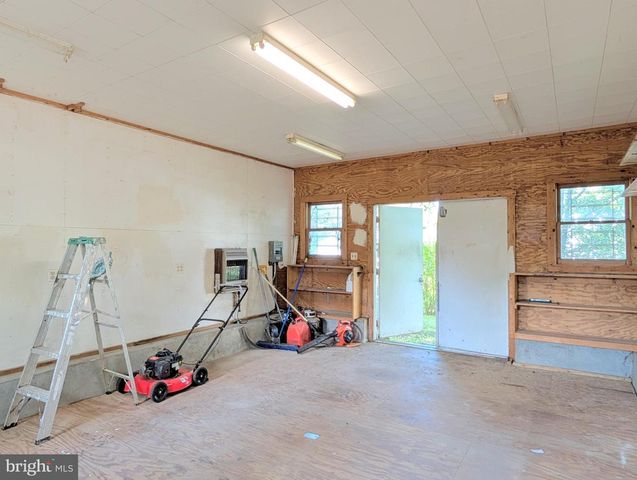 5725 NEVADA ST, College Park, MD 20740