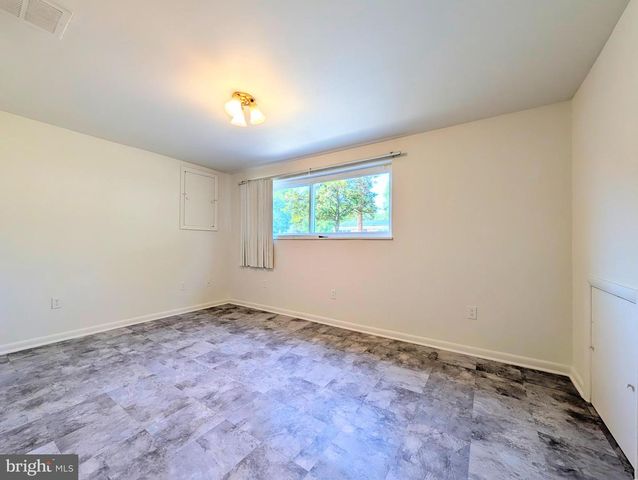 5725 NEVADA ST, College Park, MD 20740