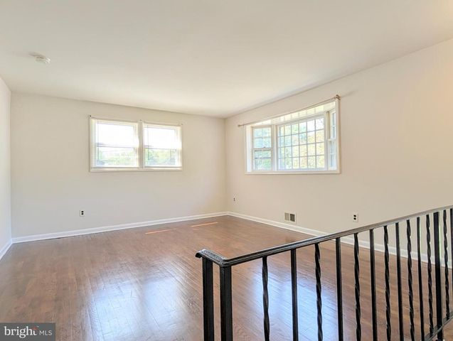 5725 NEVADA ST, College Park, MD 20740