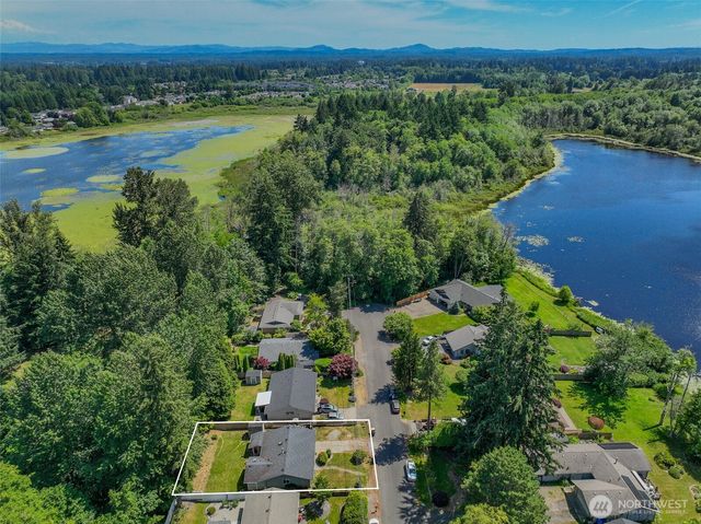2410 Westlake Drive SE, Lacey, WA 98503