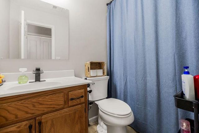 7514 N Lewis Avenue, Kansas City, MO 64158
