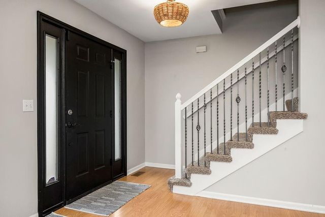 7514 N Lewis Avenue, Kansas City, MO 64158