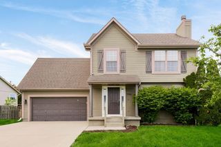 7514 N Lewis Avenue, Kansas City, MO 64158