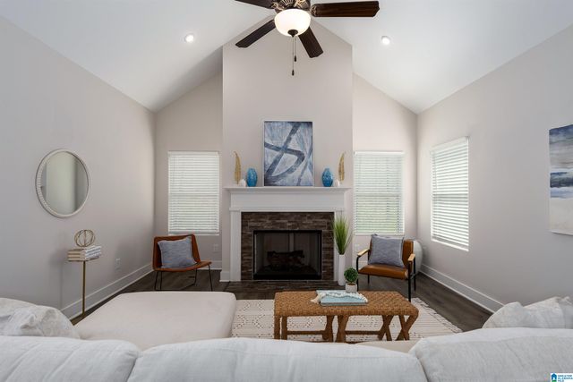 5687 VICTORIA DRIVE, Hueytown, AL 35023