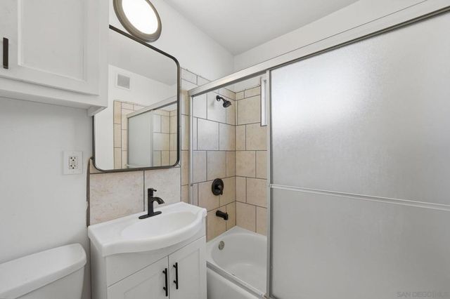 2805 7 N 46Th St, San Diego, CA 92105