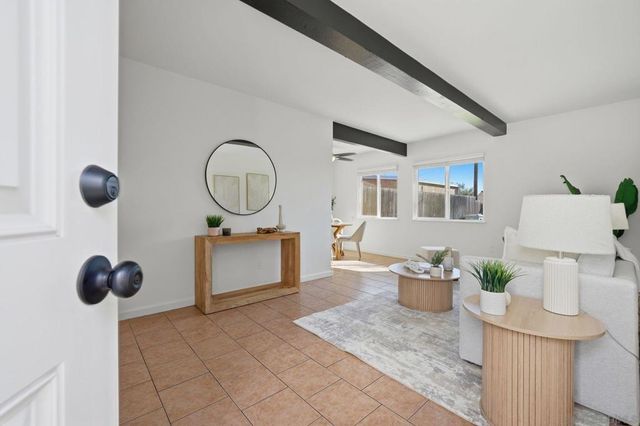 2805 7 N 46Th St, San Diego, CA 92105