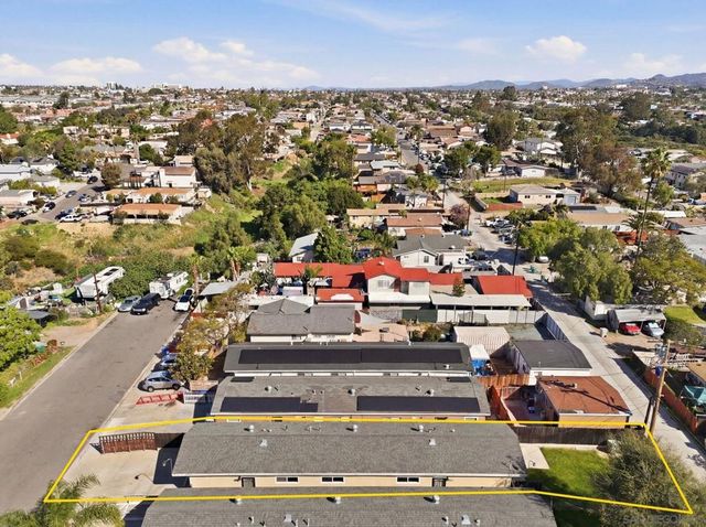 2805 7 N 46Th St, San Diego, CA 92105