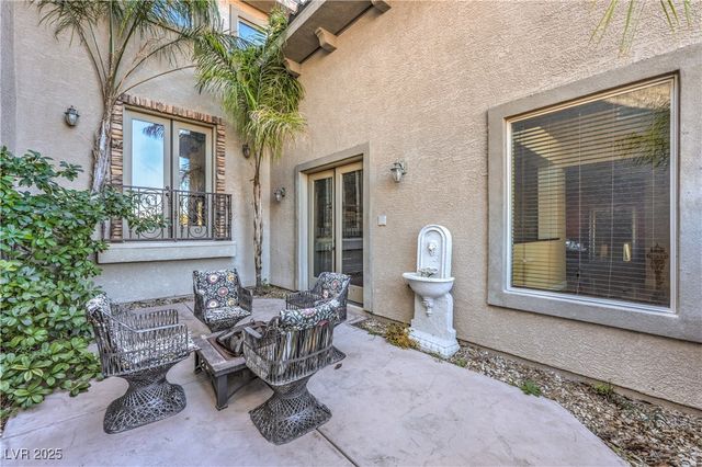 1920 Columbia Crest Court, Las Vegas, NV 89117