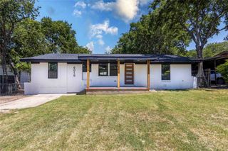 6016 Yeary Street, Lake Worth, TX 76135