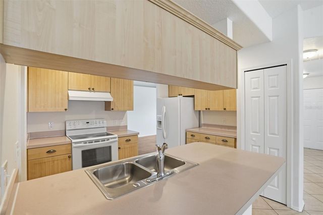 3502 49TH AVENUE E, Bradenton, FL 34203