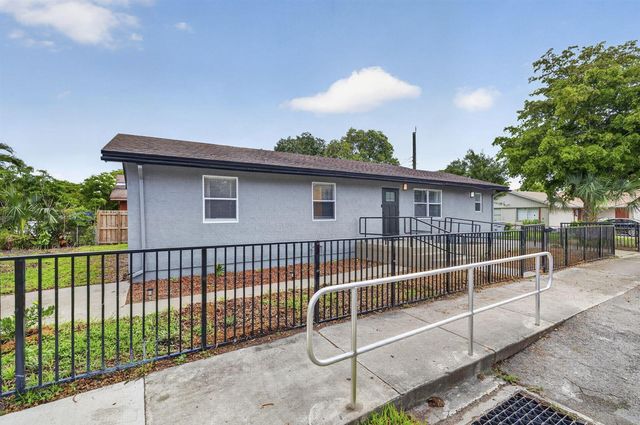 800 NW 6th Avenue, Pompano Beach, FL 33060