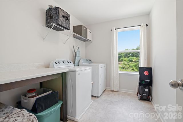 107 Mercer Street, Mooresville, NC 28115