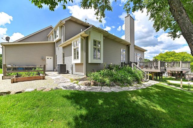 1299 Pheasant COURT, Lake Geneva, WI 53147