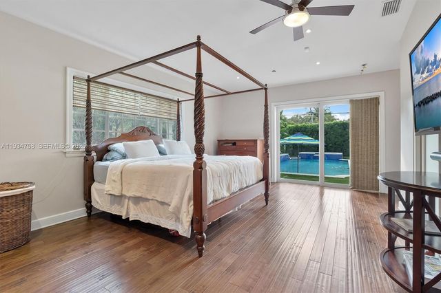 390 NE 103rd St, Miami Shores, FL 33138