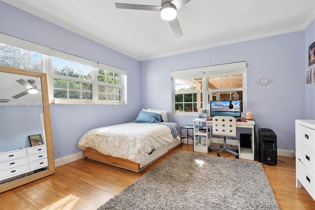 390 NE 103rd St, Miami Shores, FL 33138