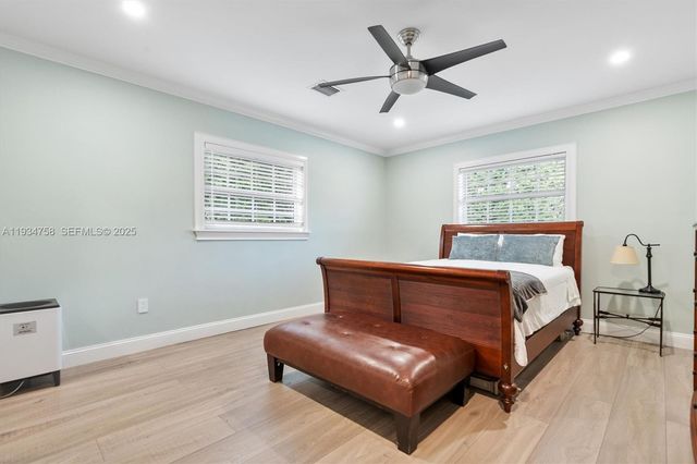 390 NE 103rd St, Miami Shores, FL 33138