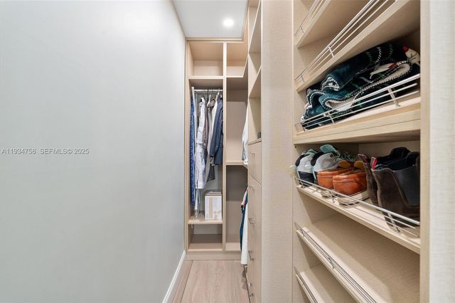 390 NE 103rd St, Miami Shores, FL 33138