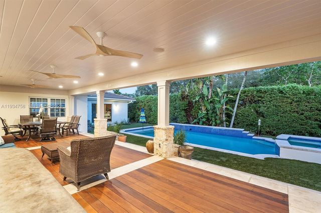 390 NE 103rd St, Miami Shores, FL 33138