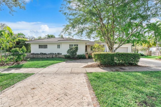 390 NE 103rd St, Miami Shores, FL 33138