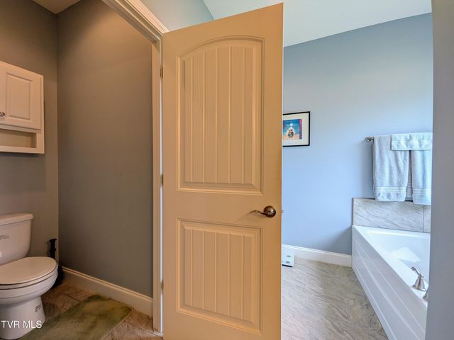 2954 Southbridge Road, Kingsport, TN 37664