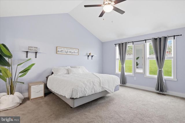 202 NAPLES WAY, Charles Town, WV 25414
