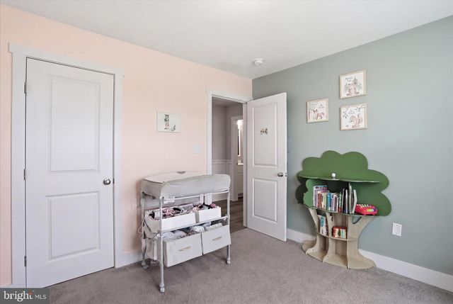 202 NAPLES WAY, Charles Town, WV 25414