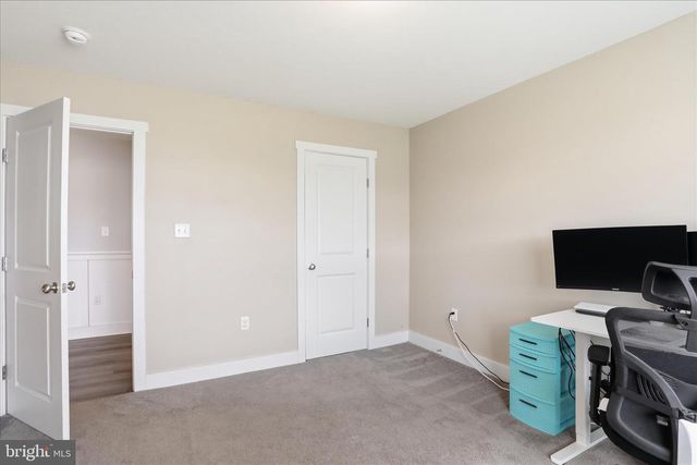 202 NAPLES WAY, Charles Town, WV 25414