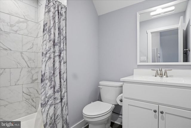 202 NAPLES WAY, Charles Town, WV 25414