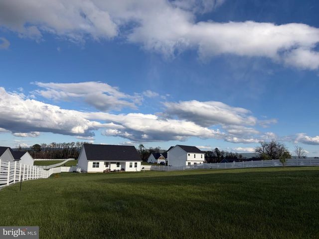 202 NAPLES WAY, Charles Town, WV 25414