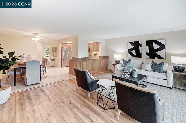 2589 Pine Knoll Dr 5, Walnut Creek, CA 94595