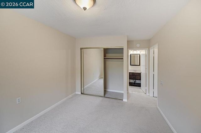 2589 Pine Knoll Dr 5, Walnut Creek, CA 94595