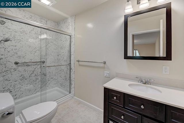 2589 Pine Knoll Dr 5, Walnut Creek, CA 94595