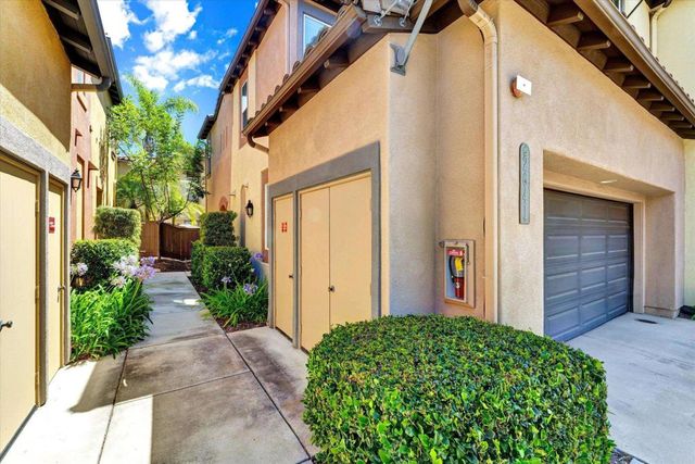 2641 Prato Lane, San Diego, CA 92108