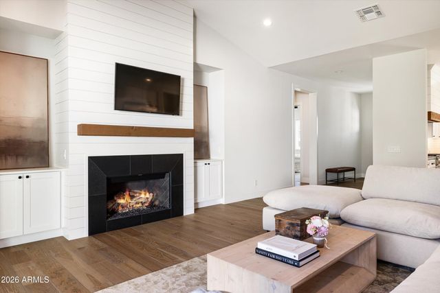 4833 N 31ST Street, Phoenix, AZ 85016