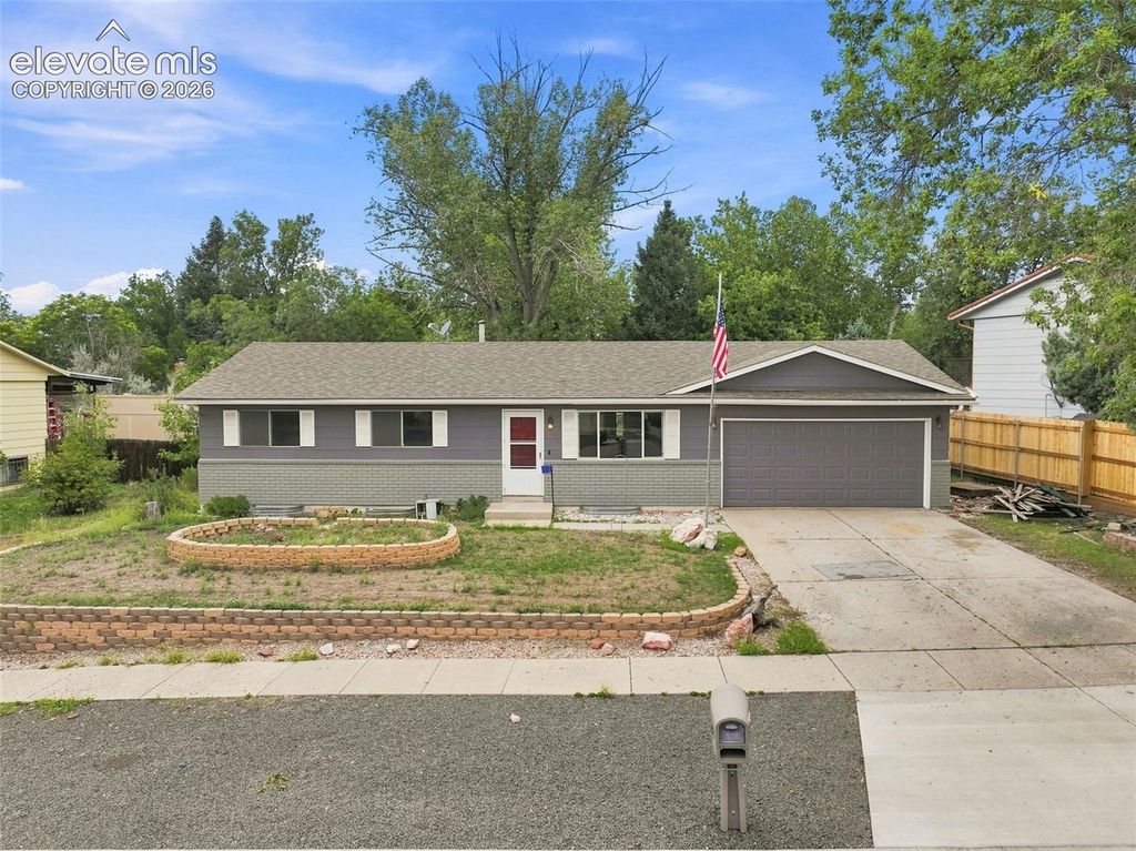 3542 E Nonchalant Circle, Colorado Springs, CO 80917 — exterior