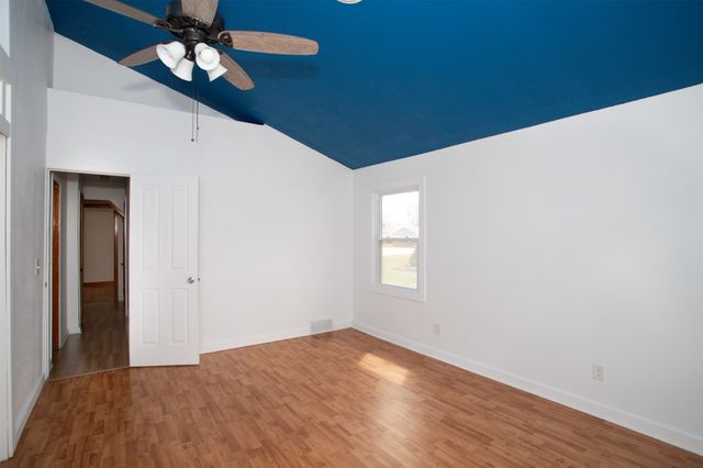 107 Race Street, Cambridge, IA 50046