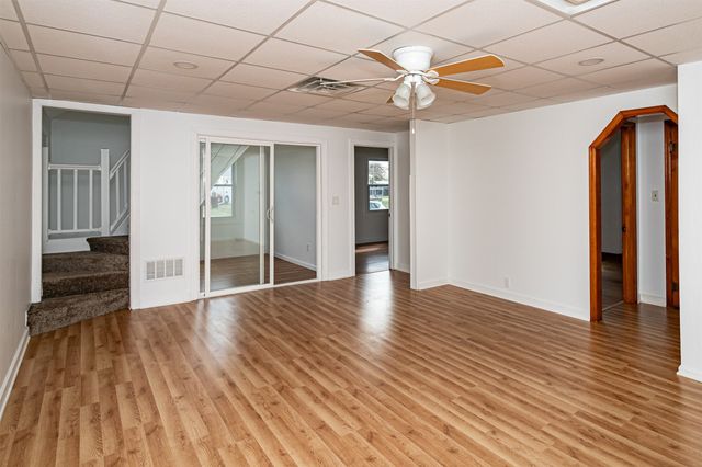 107 Race Street, Cambridge, IA 50046
