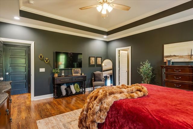 1301 Whiteside Hill Rd, Wartrace, TN 37183