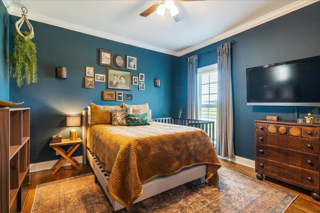 1301 Whiteside Hill Rd, Wartrace, TN 37183