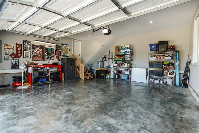 1301 Whiteside Hill Rd, Wartrace, TN 37183