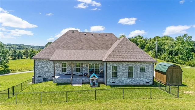 1301 Whiteside Hill Rd, Wartrace, TN 37183