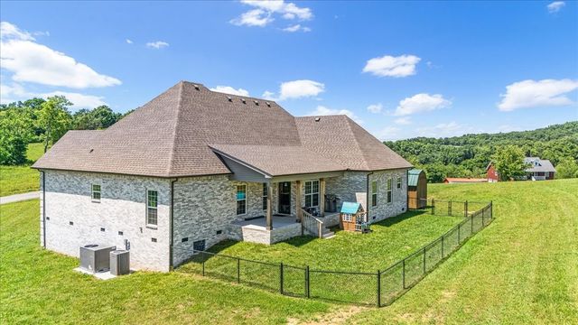 1301 Whiteside Hill Rd, Wartrace, TN 37183