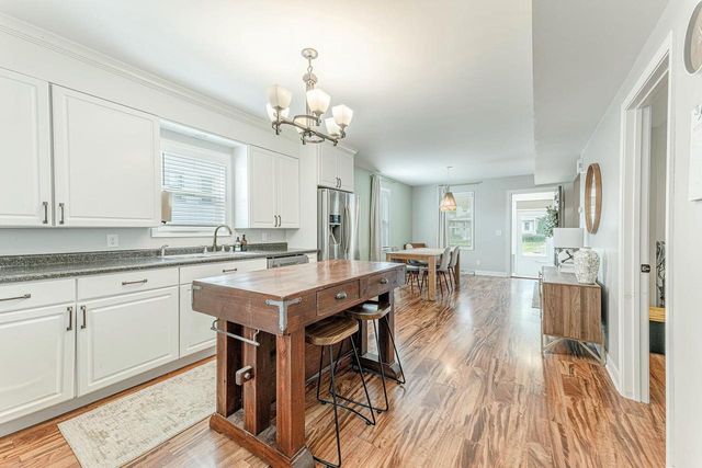 5807 WISCONSIN Street, Mcfarland, WI 53558