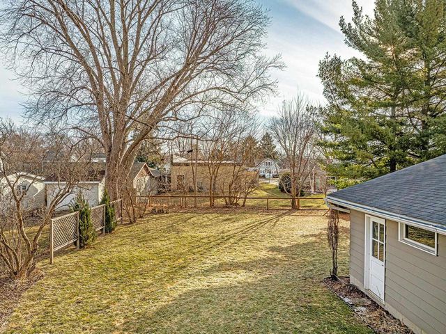 5807 WISCONSIN Street, Mcfarland, WI 53558